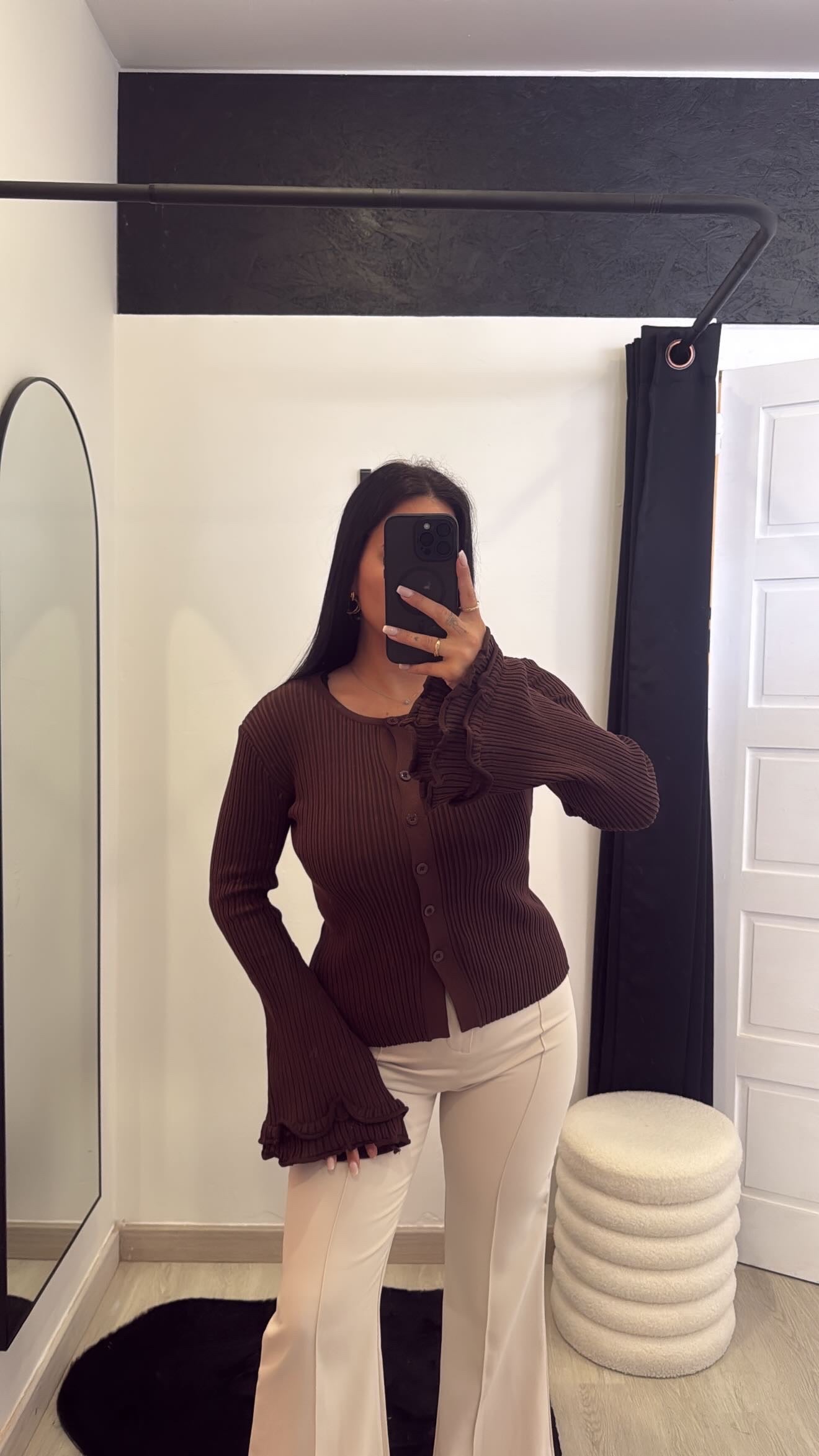 Camisola canelada com mangas largas - castanho