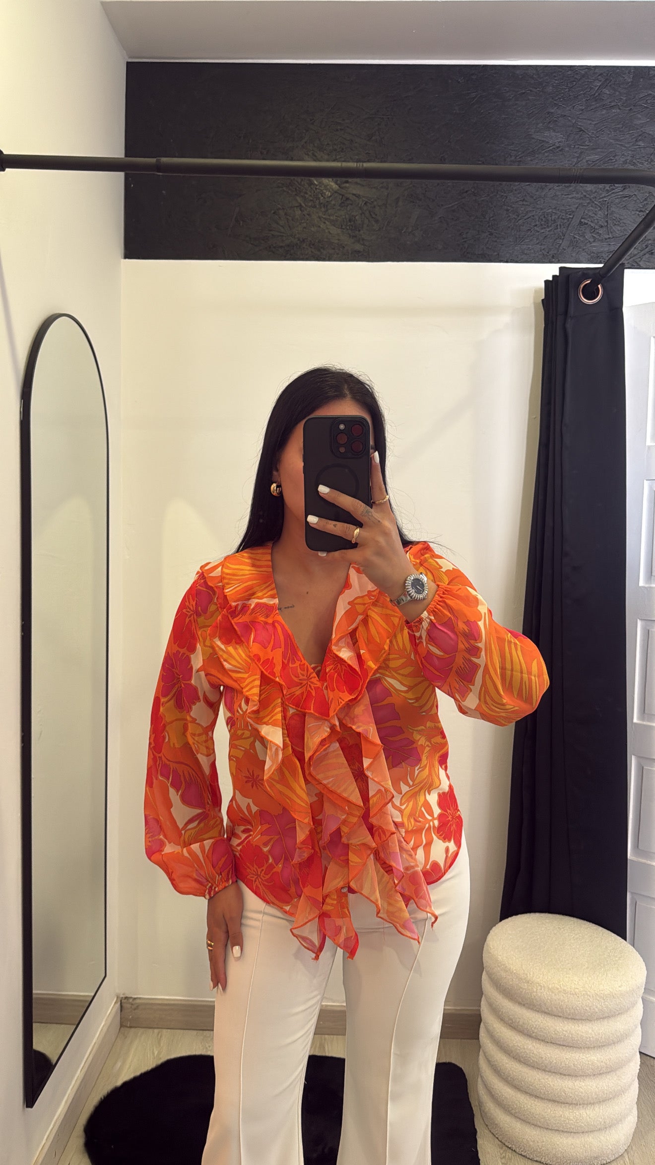 Blusa floral com folhos