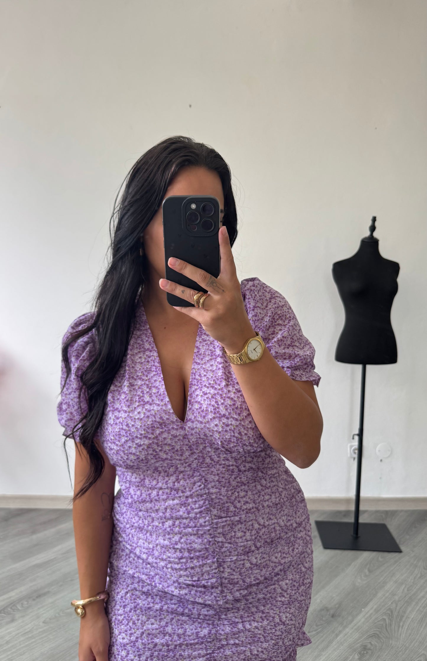 Vestido tule estampado floral lilás