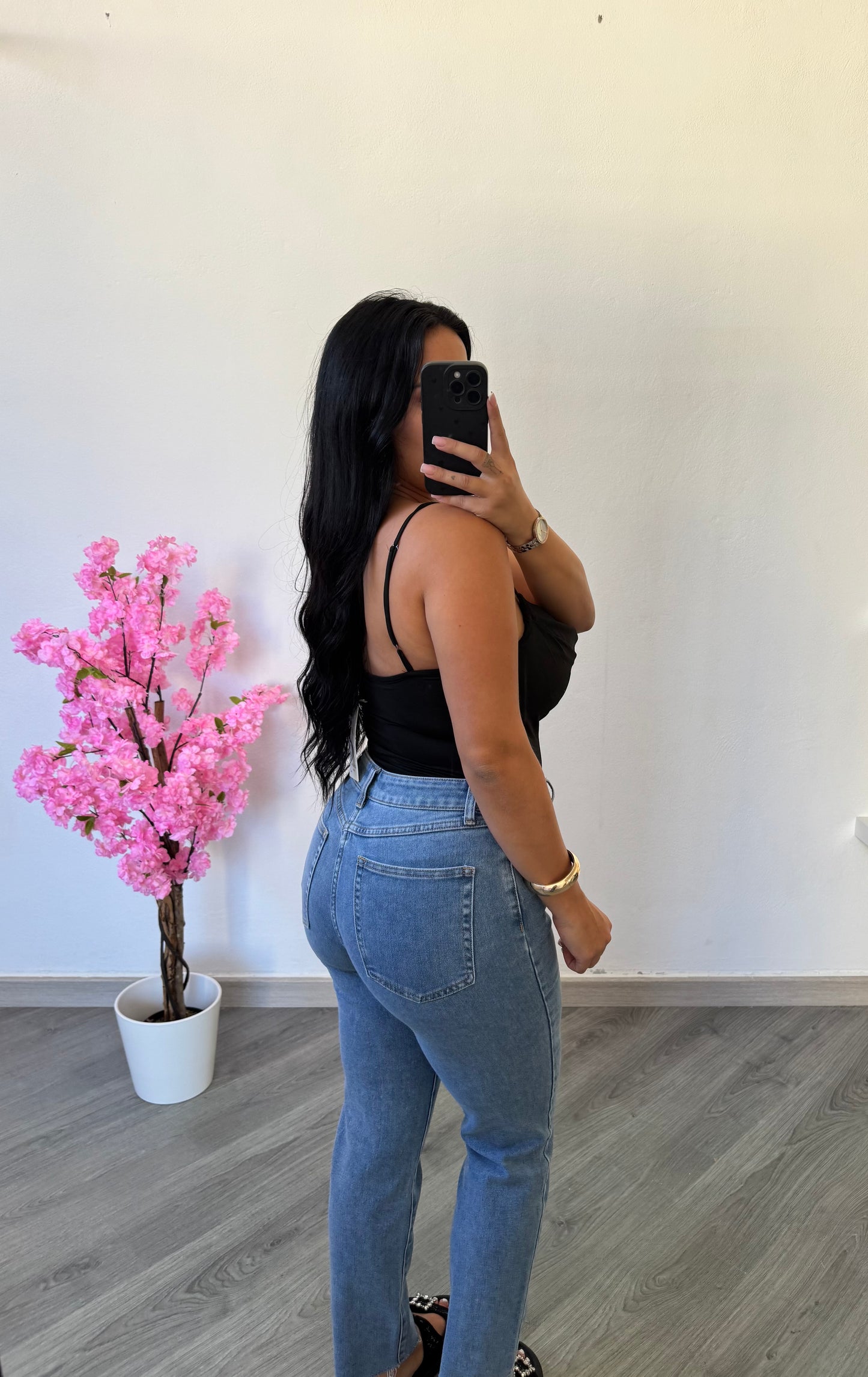 Body preto com decote drapeado