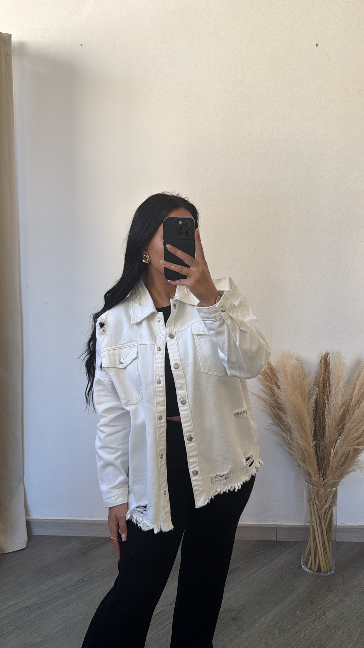 Casaco jeans oversize branca destroyed