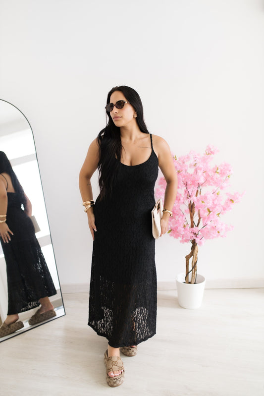 Vestido em malha rendada - preto