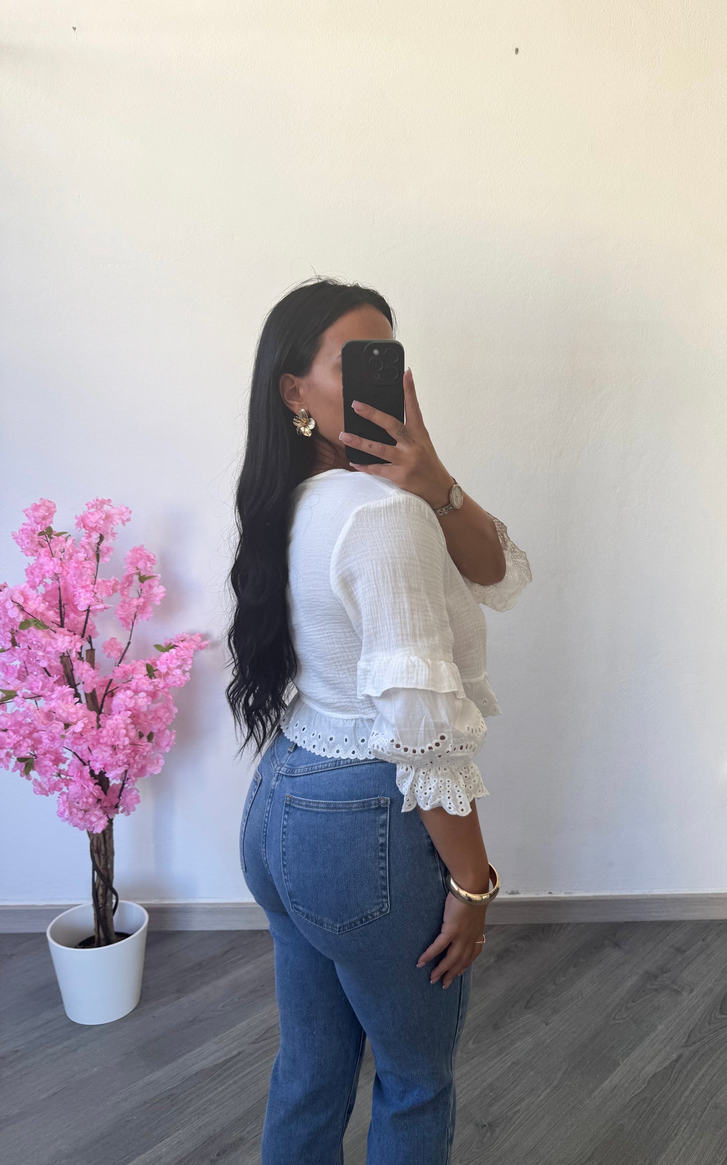 Blusa em Bordado Inglês