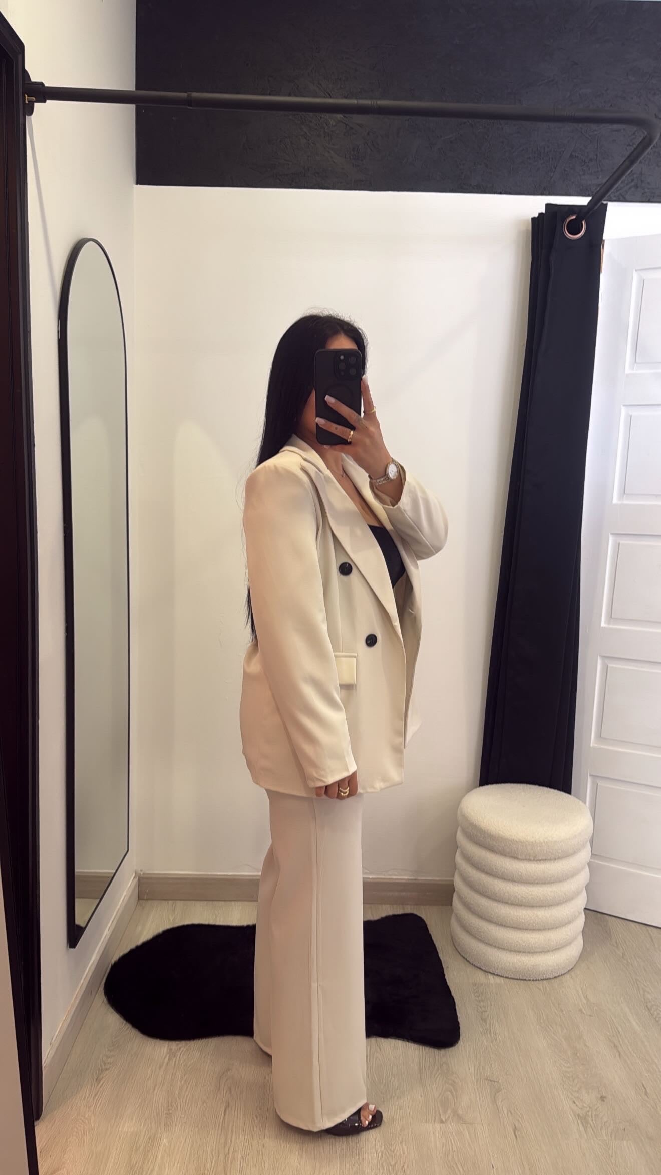 Fato elegante bege