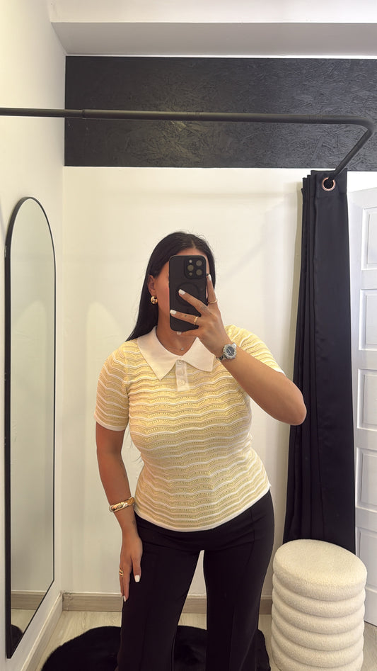Polo em tricô- amarelo