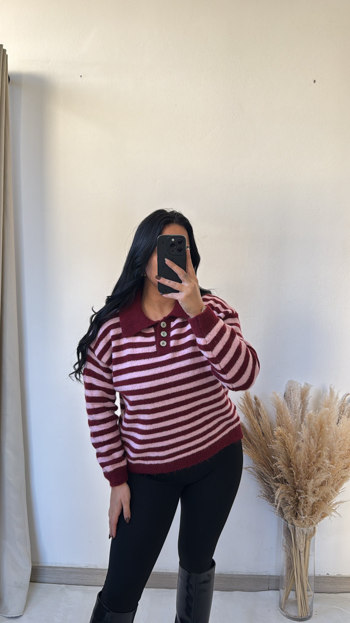 Camisola de malha às riscas com gola polo - rosa e bordô