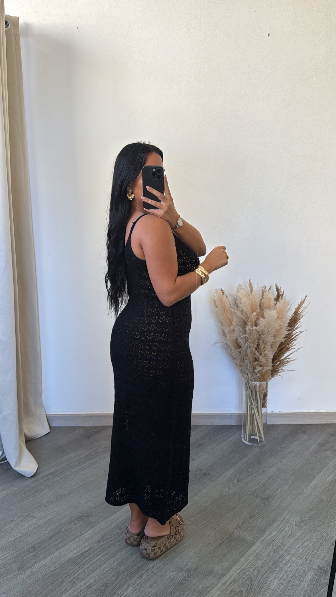 Vestido longo em crochê preto