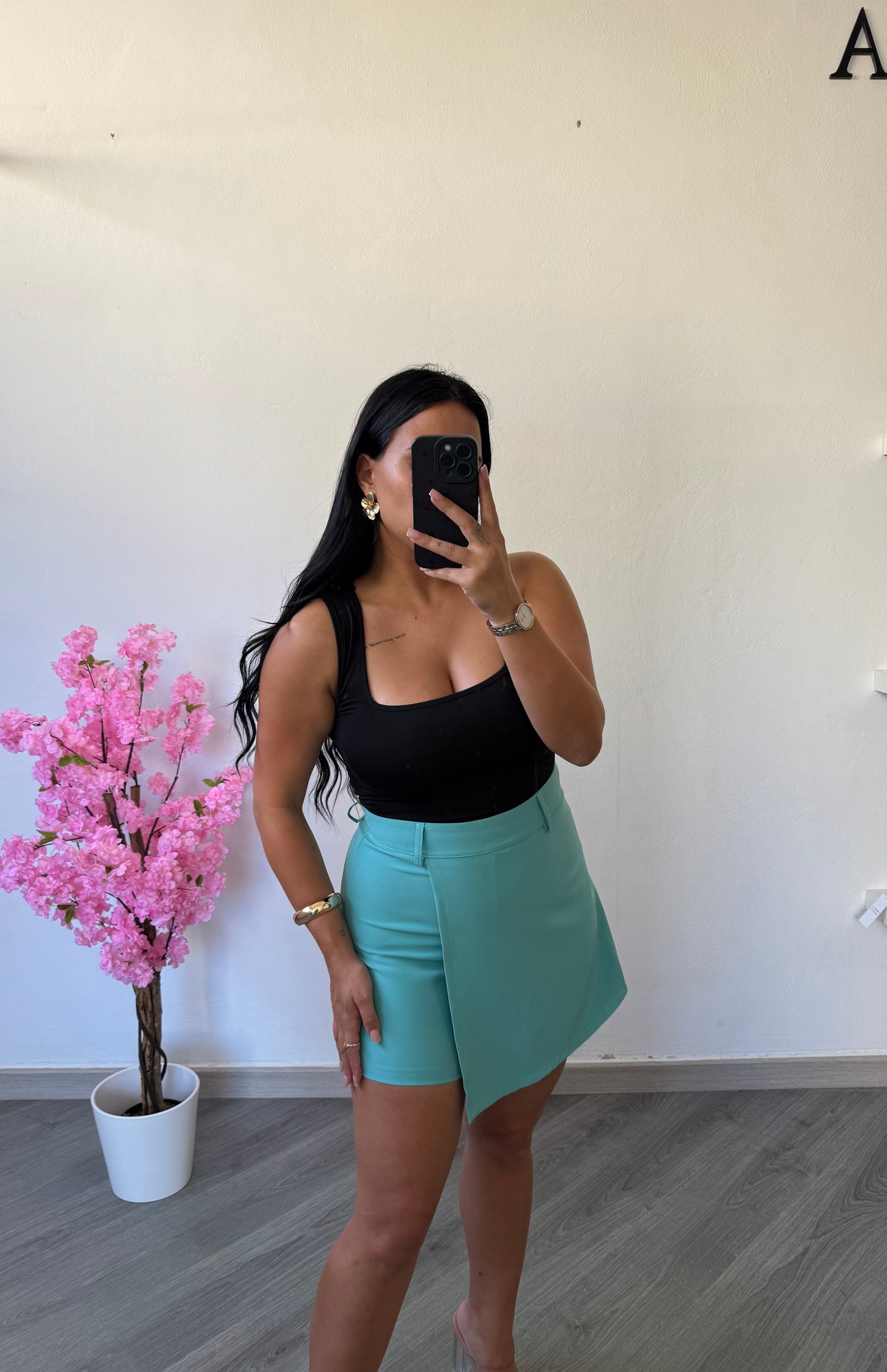 Saia-calção azul turquesa