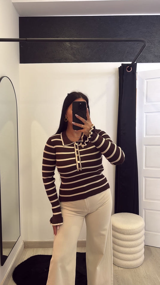 Camisola de malha as riscas com botões