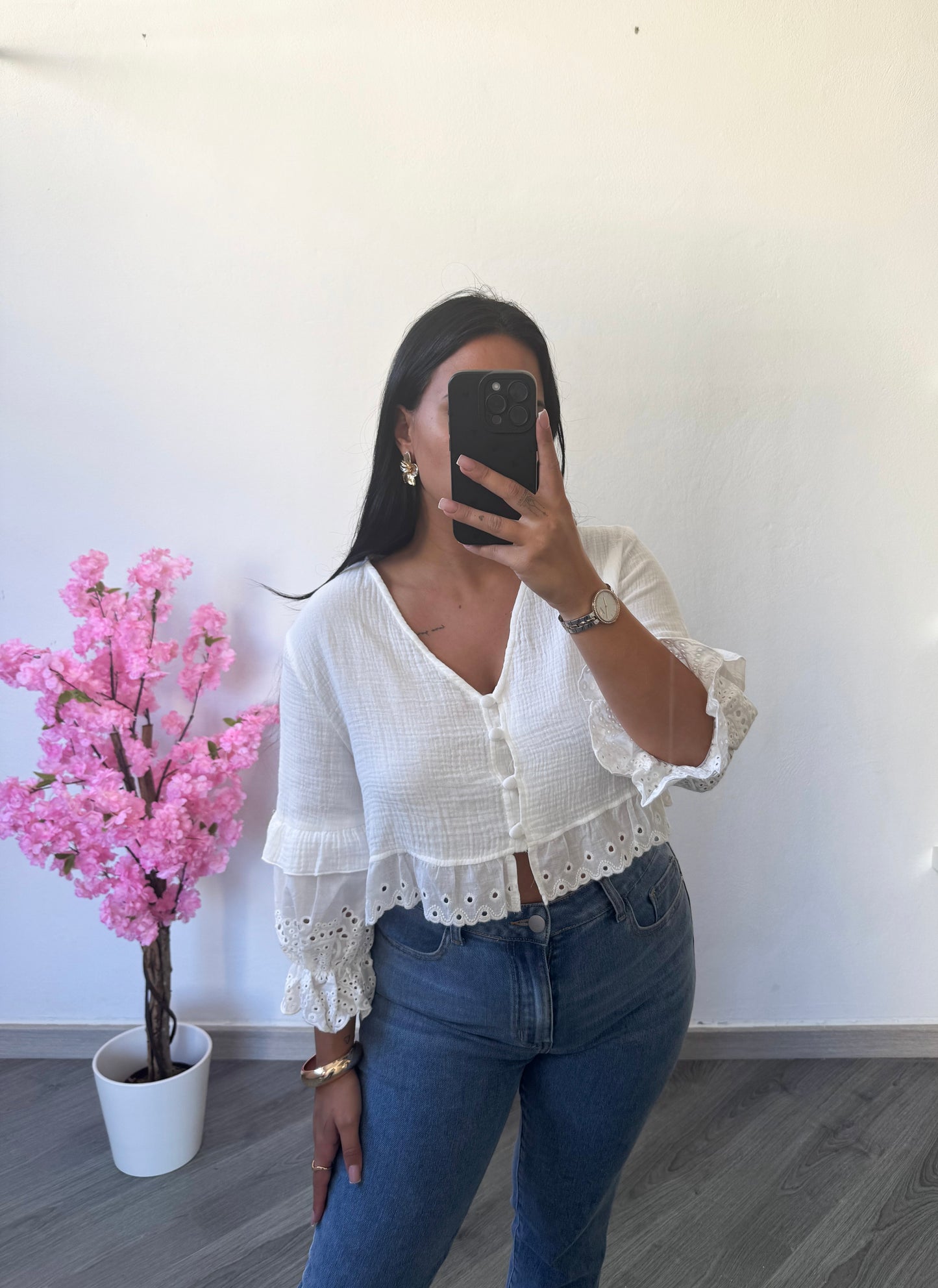 Blusa em Bordado Inglês