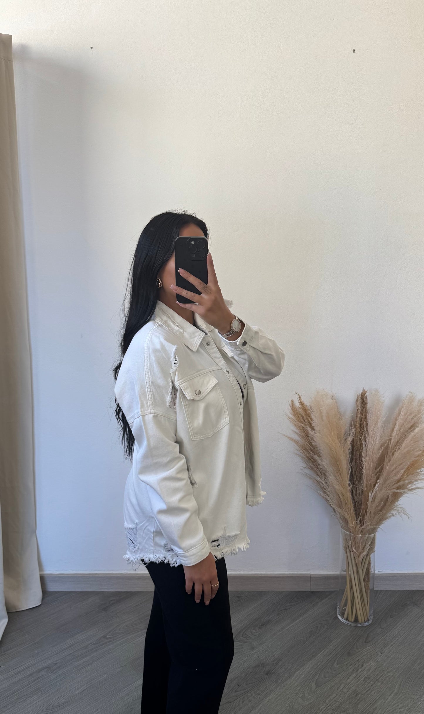 Casaco jeans oversize branca destroyed